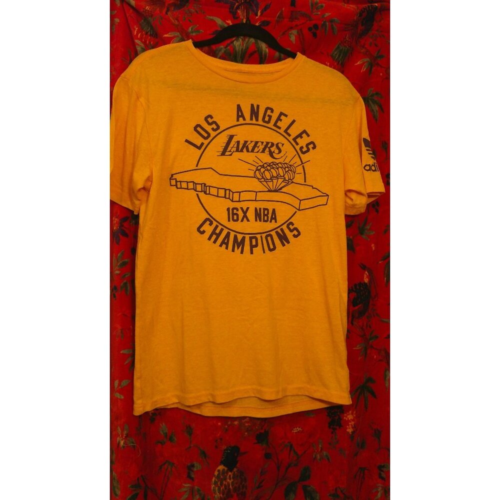 Adidas LA Lakers T-Shirt